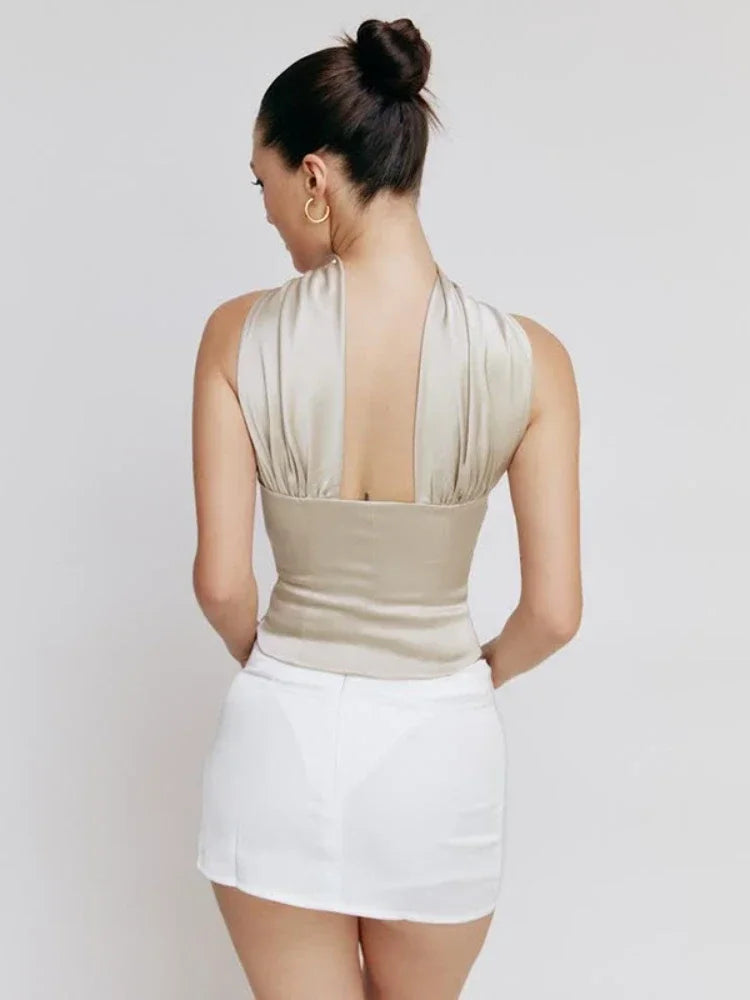 Tops Curtos de Cetim Sem Costas com Alça Halter